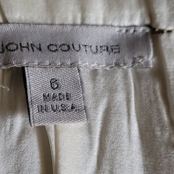 St. John COUTURE Skirt Suit Embellished - Picture 4 of 9